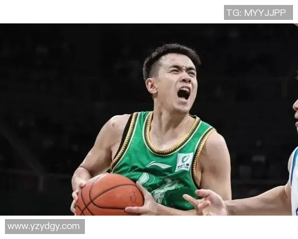 乌戈强调团队合作继伟三分球表现出色助力球队胜利